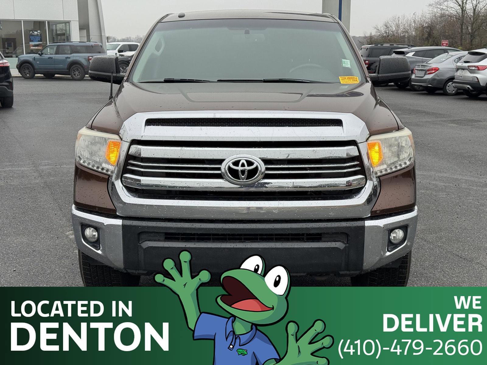 Used 2017 Toyota Tundra SR5 w/ SR5 Upgrade Package image 2