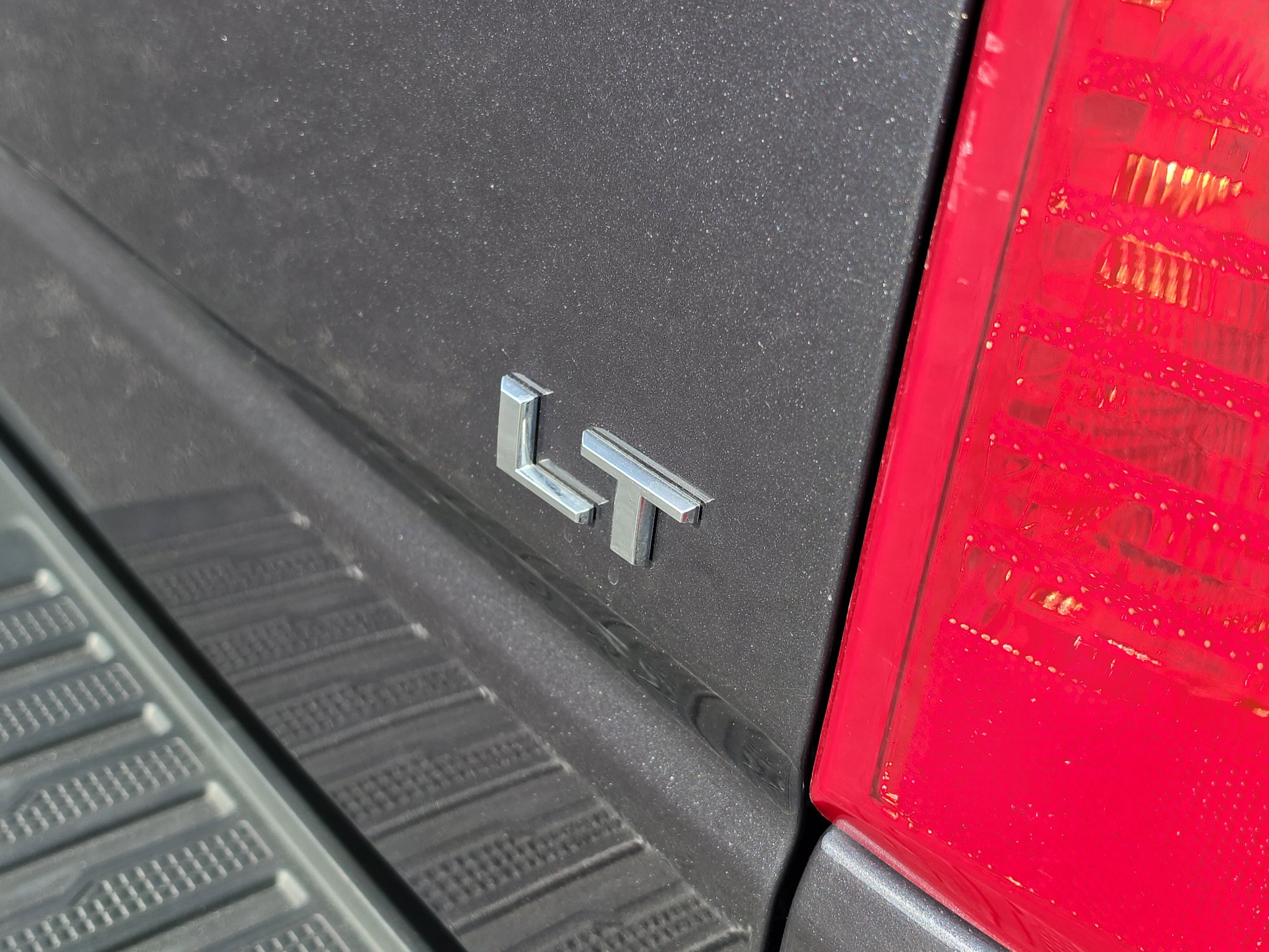 Certified 2023 Chevrolet Silverado 1500 LT AWD/4WD image 6