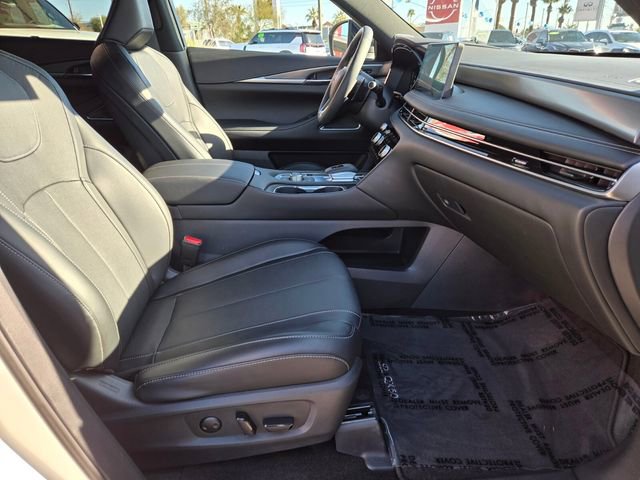 Certified 2025 INFINITI QX60 Luxe w/ Black Edition AWD/4WD image 21
