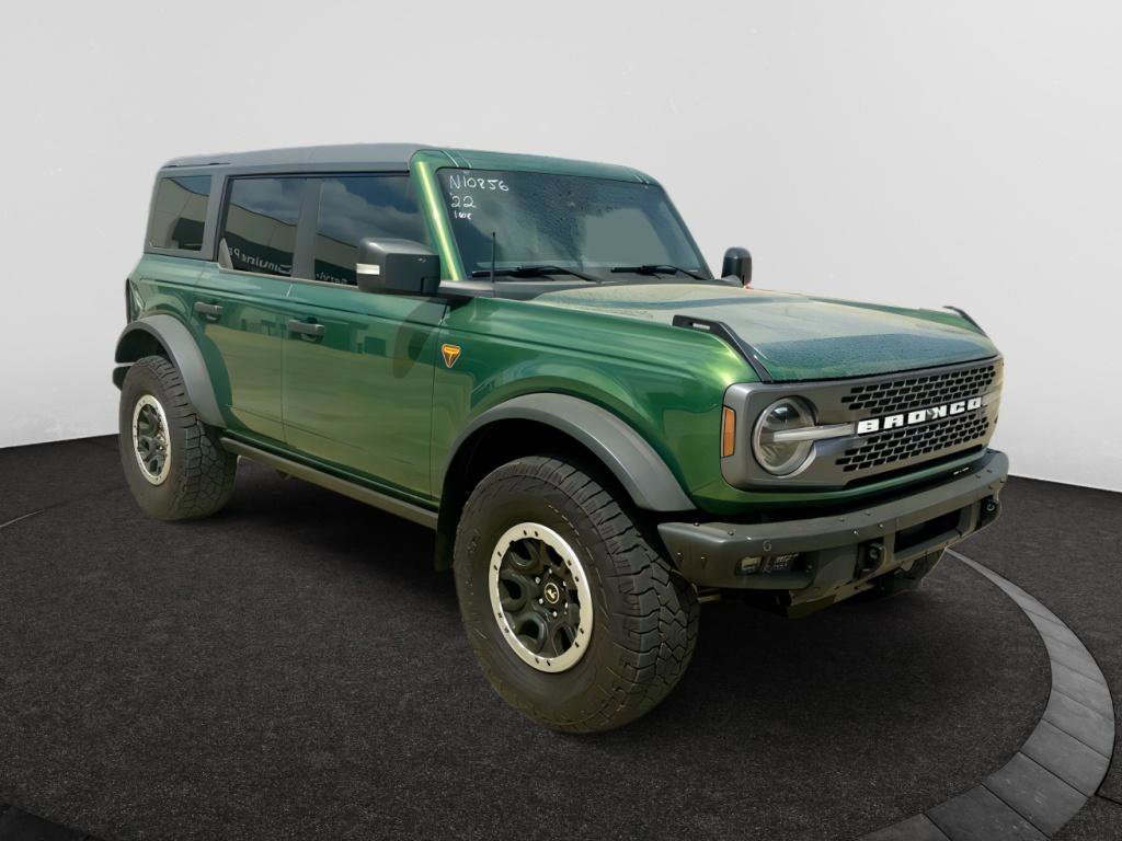 Used 2022 Ford Bronco Badlands image 3