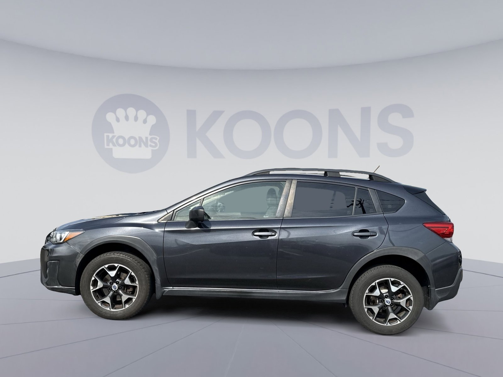 Used 2018 Subaru Crosstrek 2.0i image 2