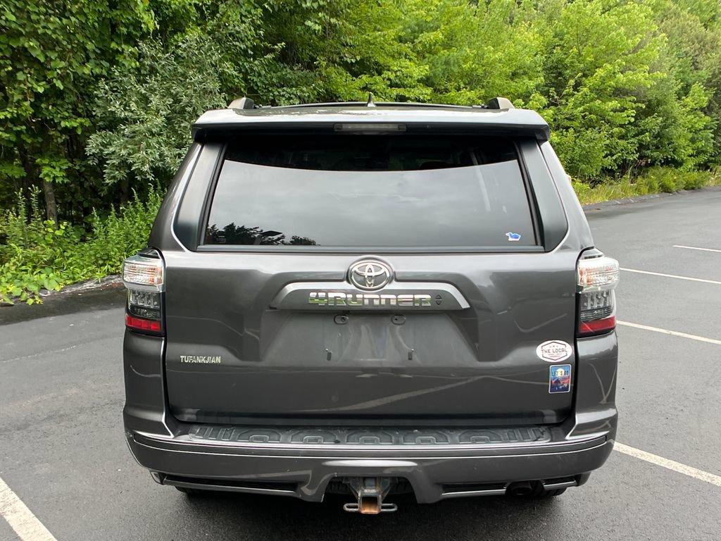 Used 2022 Toyota 4Runner TRD Sport AWD/4WD image 31
