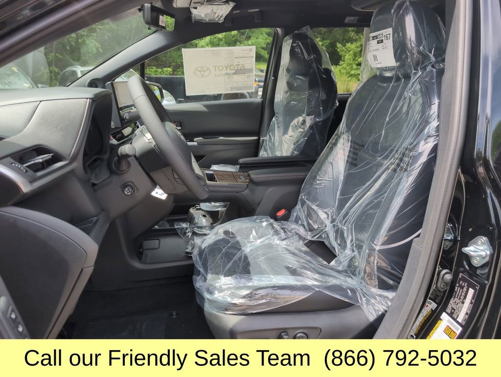 New 2026 Toyota Sienna Platinum AWD/4WD image 9