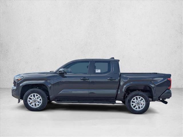 Used 2025 Toyota Tacoma SR5 AWD/4WD image 5