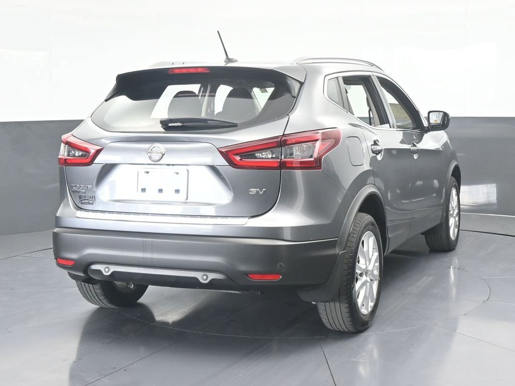 Used 2021 Nissan Rogue Sport SV image 5