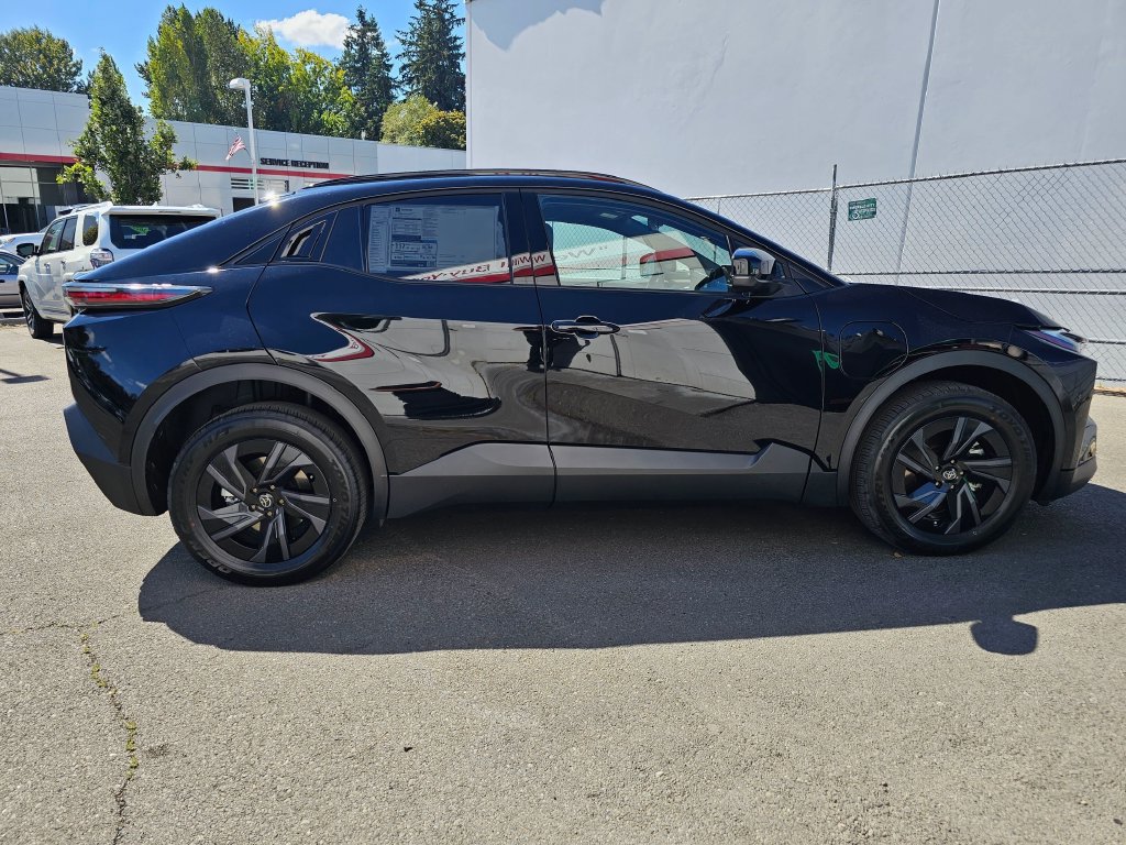 New 2026 Toyota C-HR AWD/4WD image 8