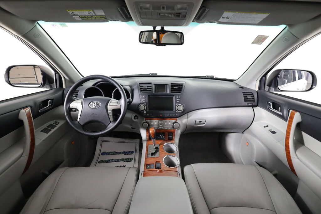 Used 2009 Toyota Highlander Limited AWD/4WD image 29
