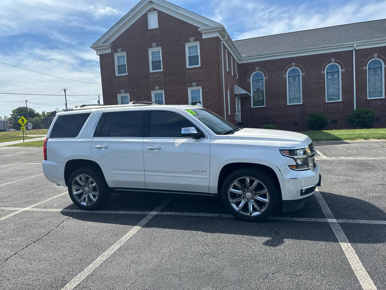 Used 2017 Chevrolet Tahoe Premier AWD/4WD image 3