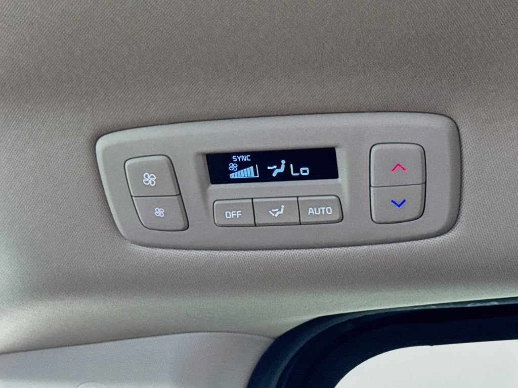 Used 2022 Kia Carnival SX Prestige FWD image 28