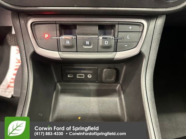 Used 2023 GMC Terrain AT4 image 38