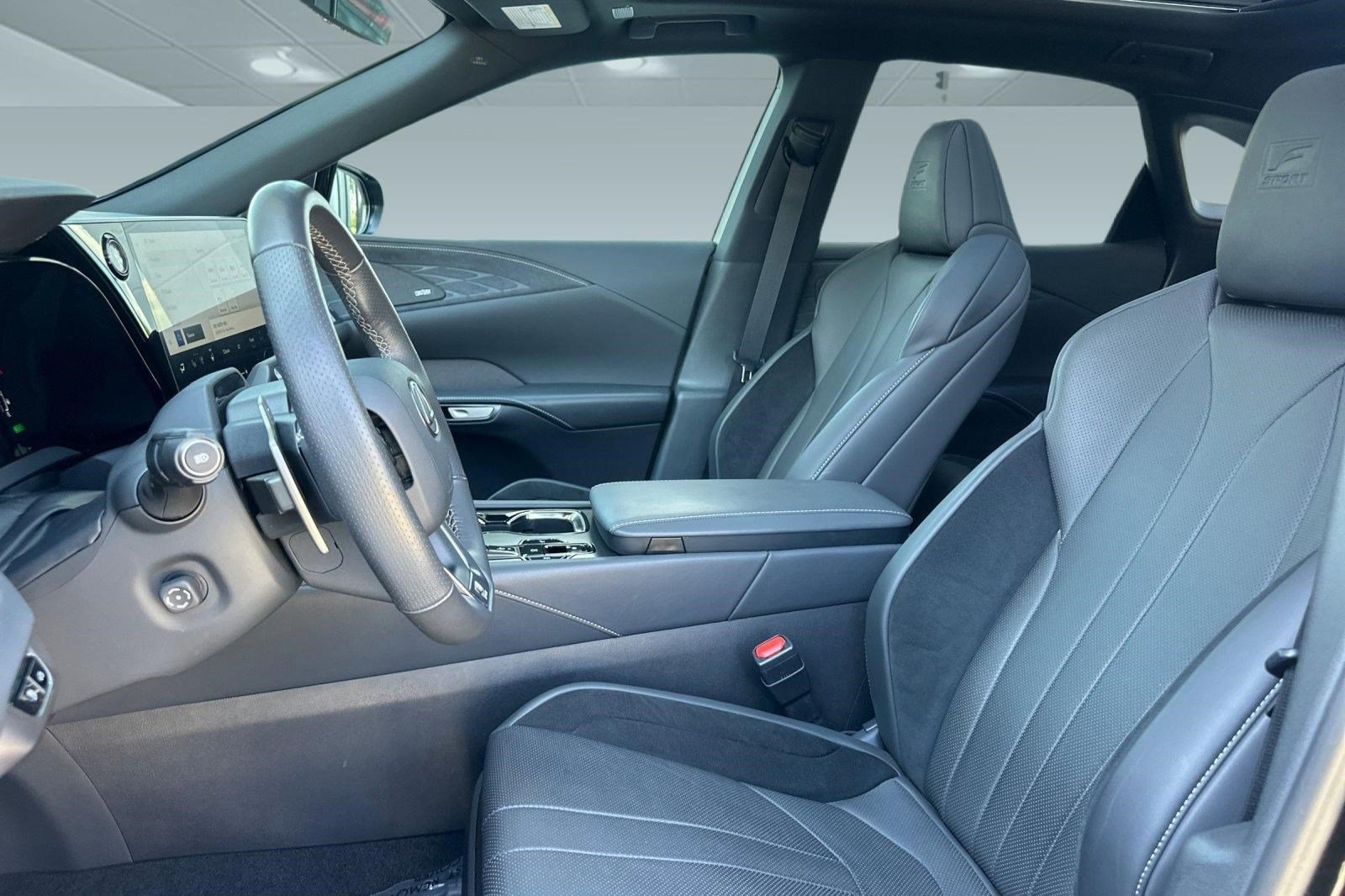 Certified 2024 Lexus RX 500h F Sport w/ Convenience Package AWD/4WD image 23