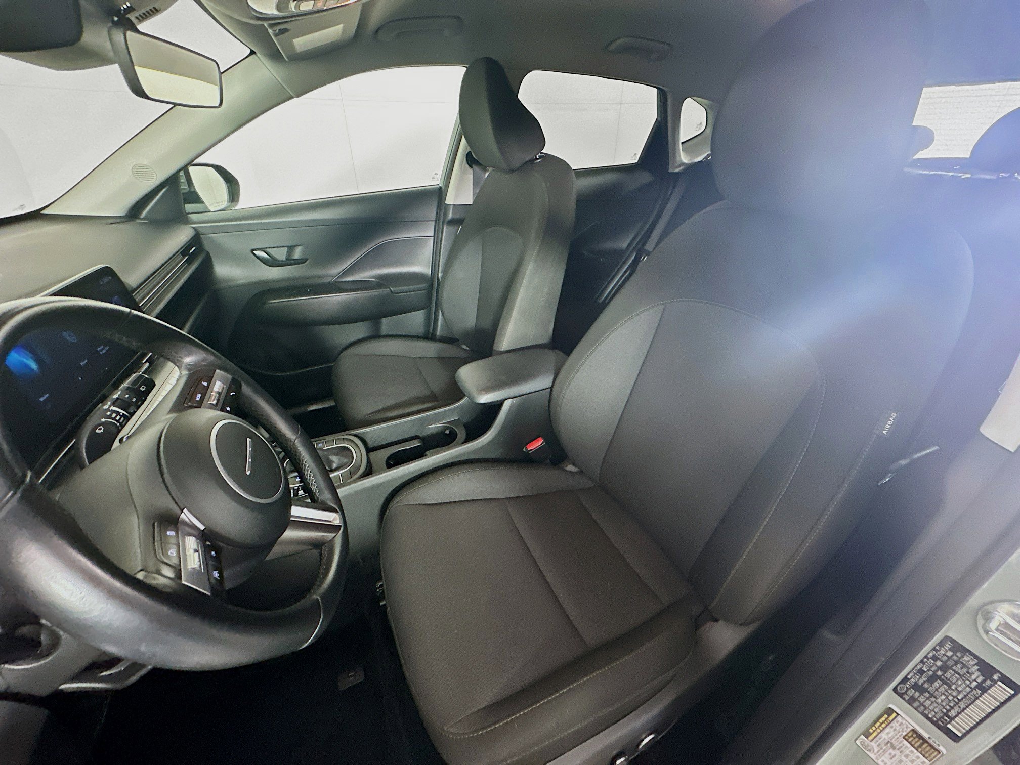 Used 2025 Hyundai Kona SEL image 13