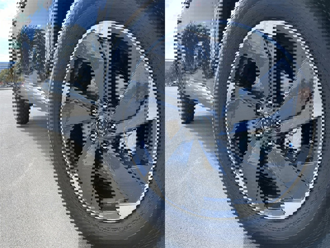 New 2026 Nissan Rogue SV image 7