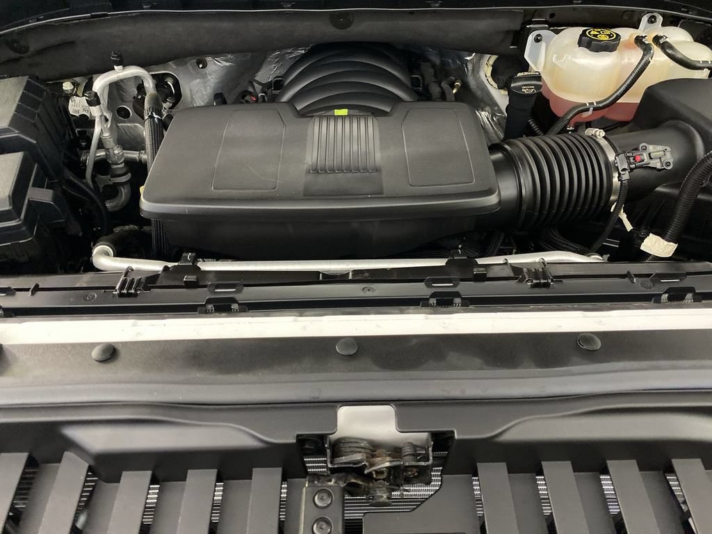 Used 2023 Chevrolet Silverado 1500 High Country w/ High Country Premium Package AWD/4WD image 37