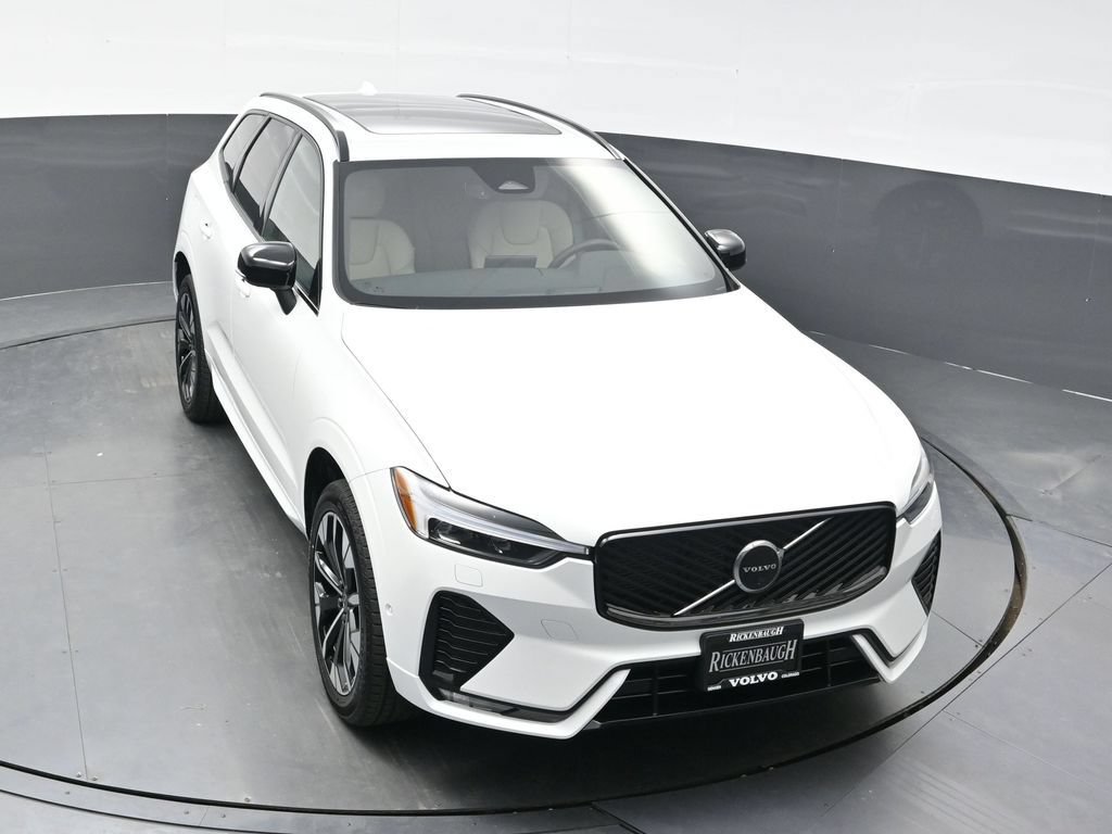 New 2026 Volvo XC60 B5 Plus w/ Protection Package Premier AWD/4WD image 31