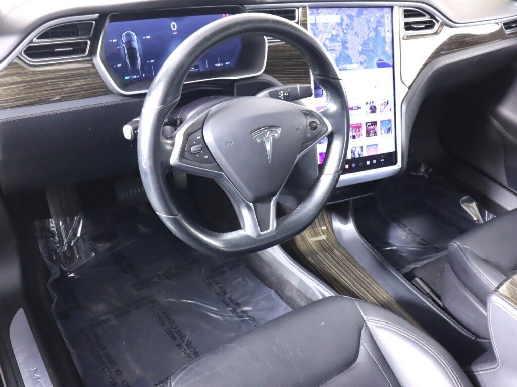 Used 2015 Tesla Model S 70D AWD/4WD image 9