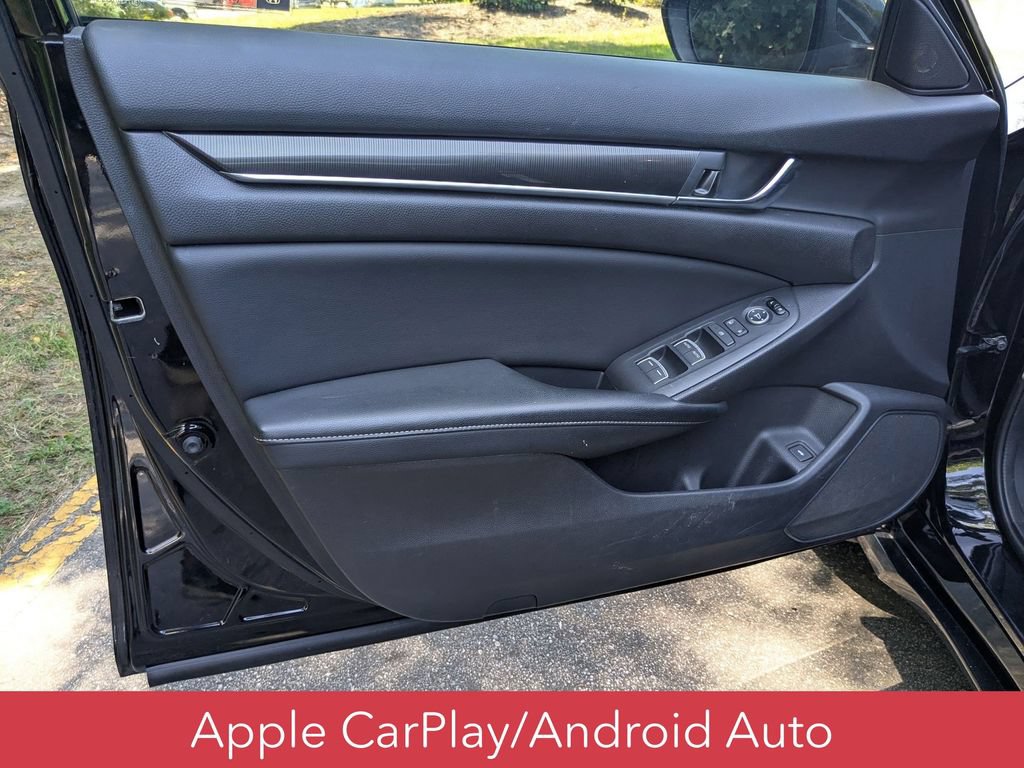 Used 2018 Honda Accord Sport image 11