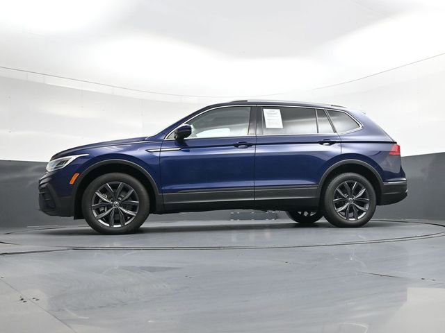 Used 2022 Volkswagen Tiguan SE image 32