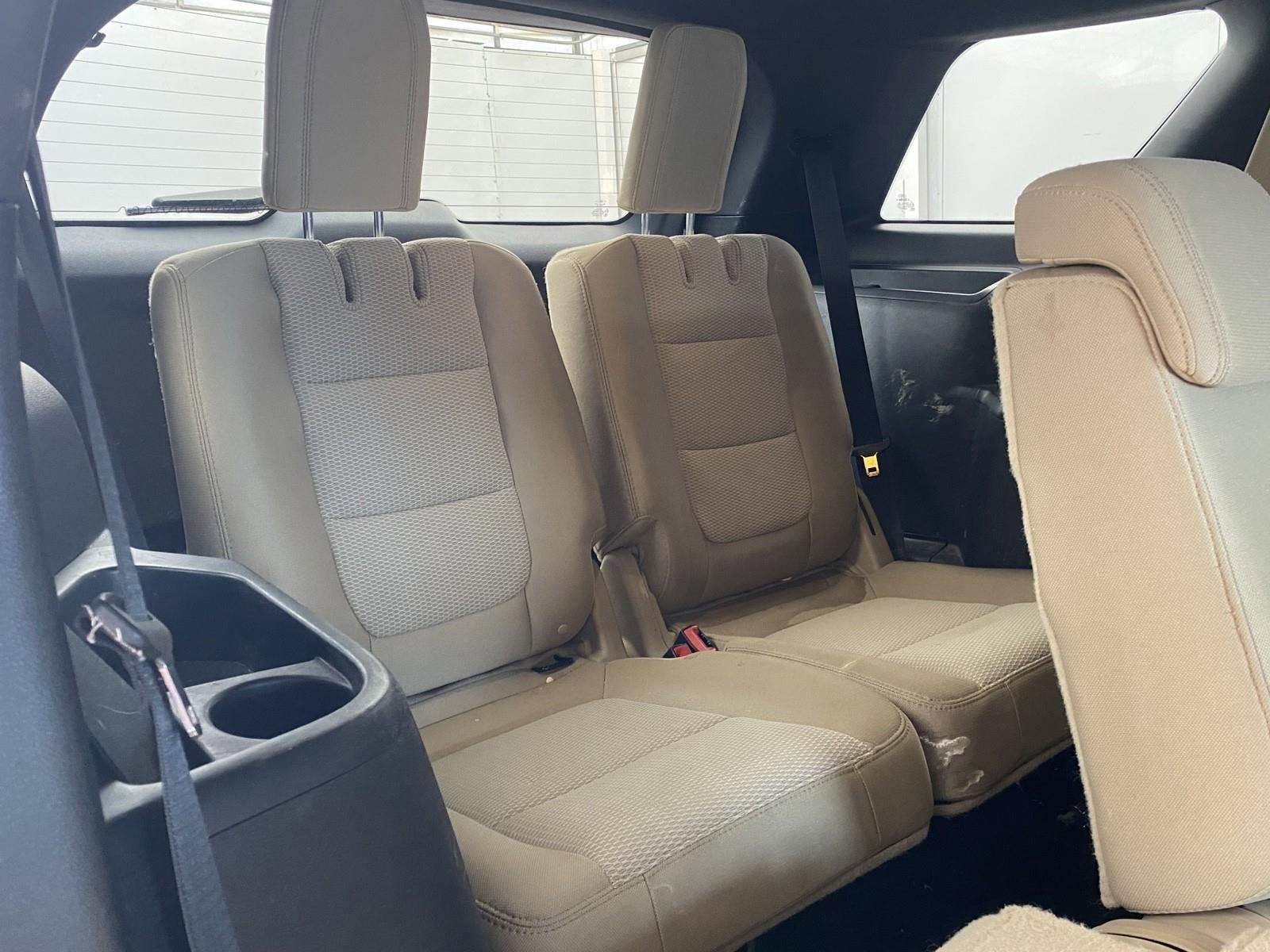 Used 2017 Ford Explorer XLT w/ Equipment Group 201A image 13