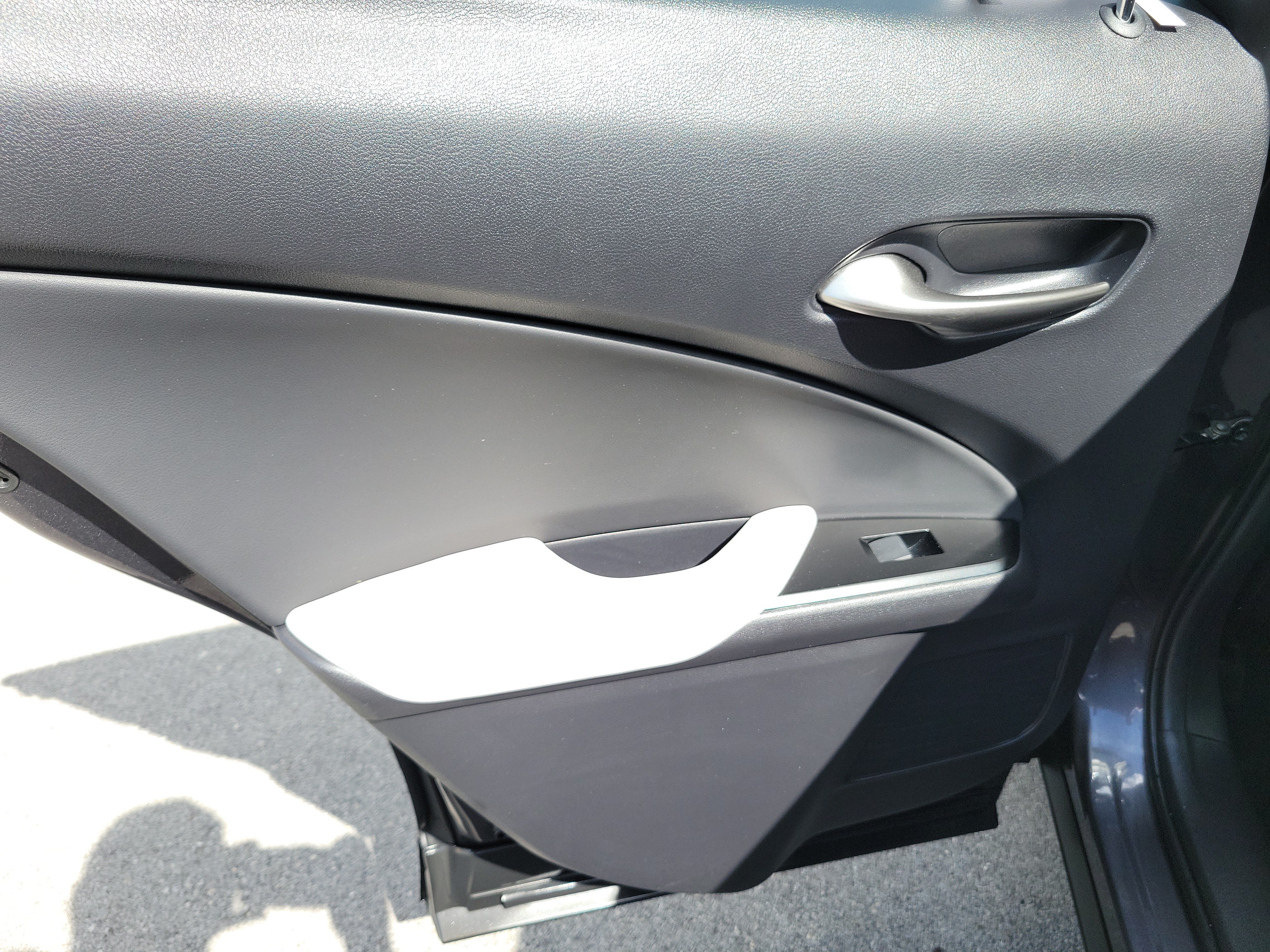 Certified 2024 Lexus UX 250h FWD image 10
