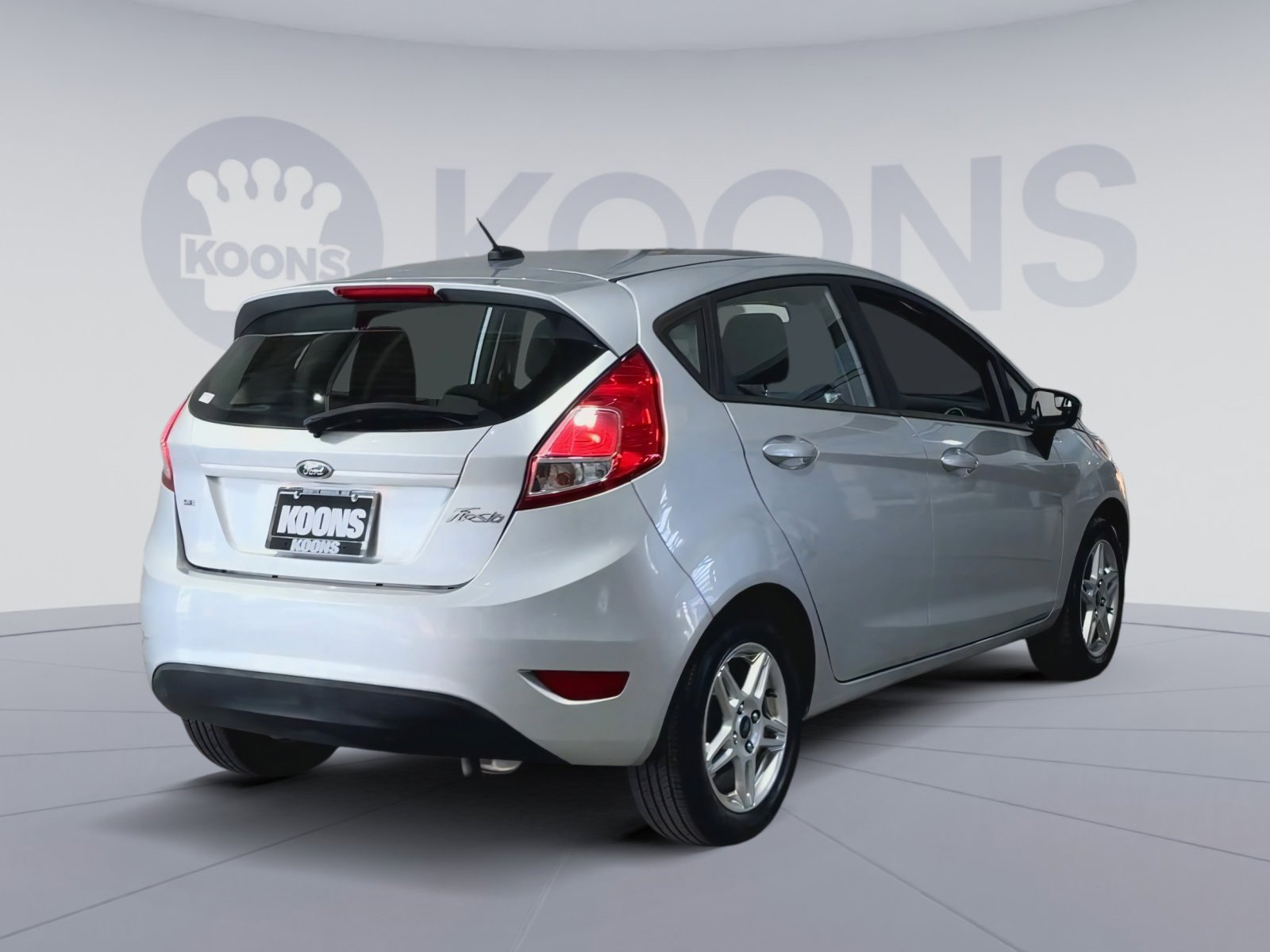 Used 2017 Ford Fiesta SE image 11