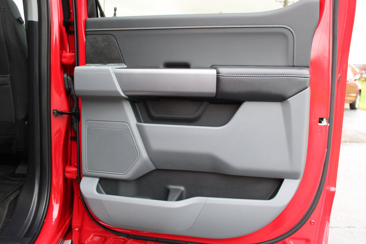 Used 2024 Ford F150 XLT w/ Equipment Group 302A MID image 37