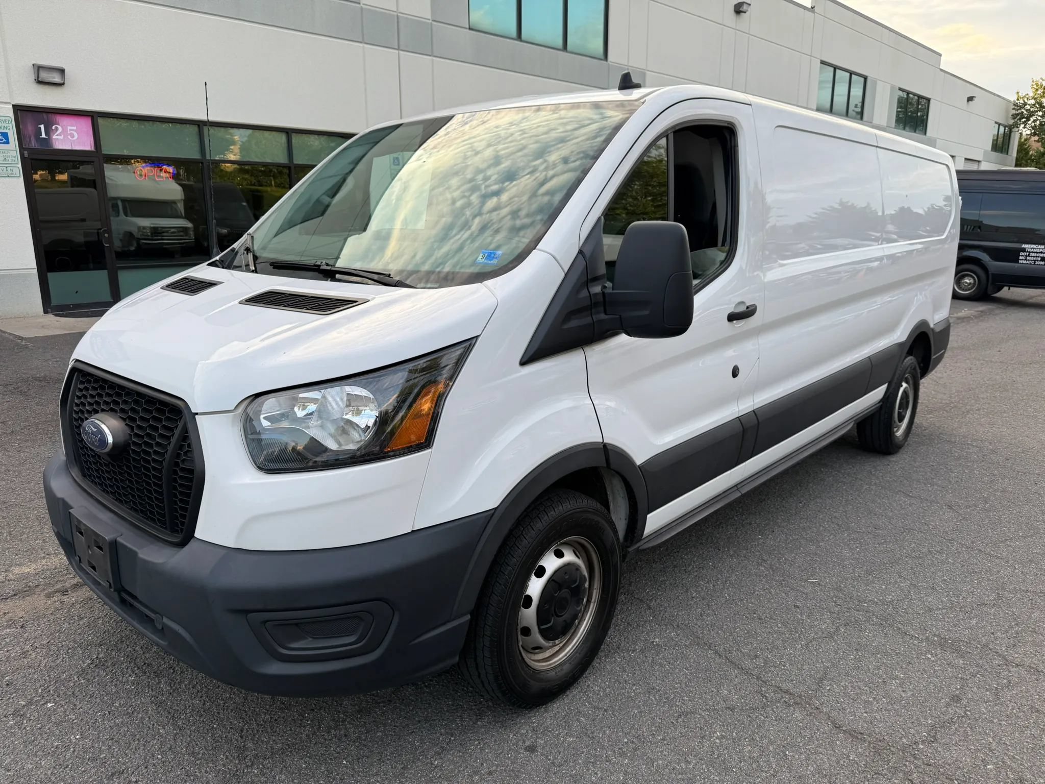 Used 2021 Ford Transit 150 Low Roof RWD image 11