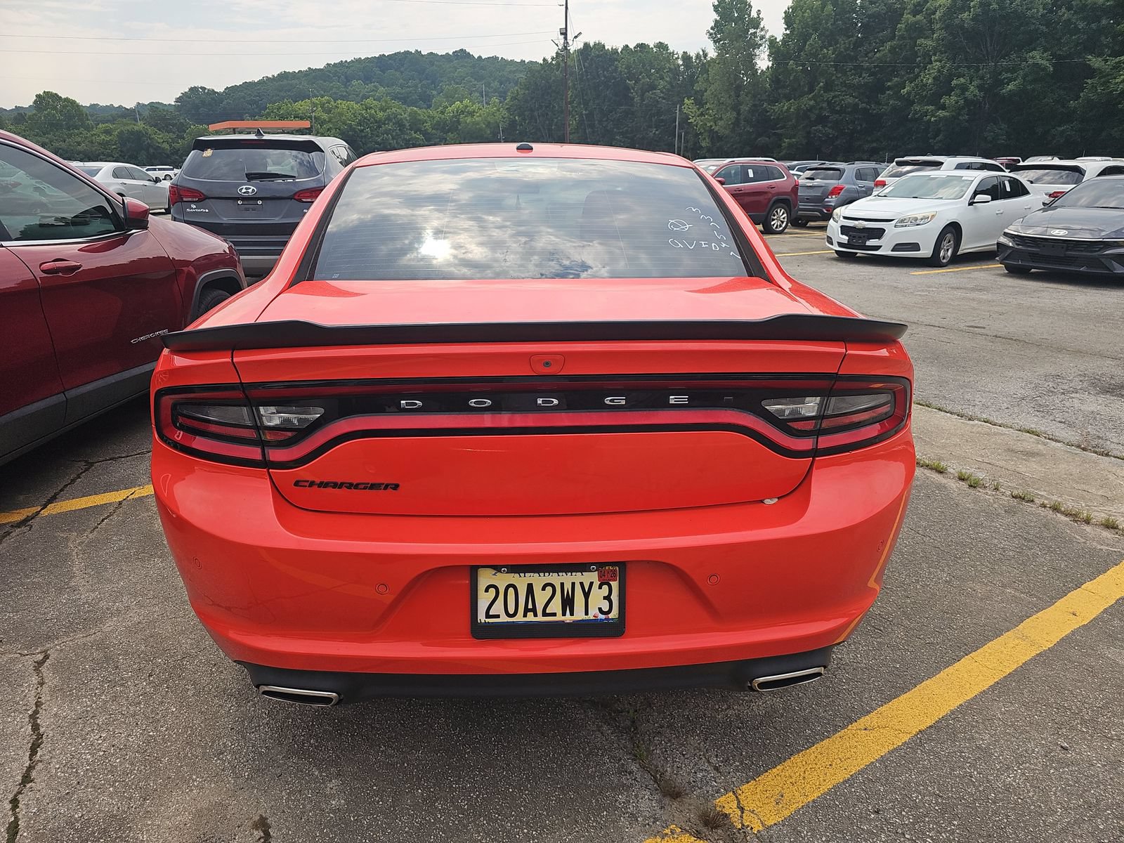 Used 2018 Dodge Charger SXT w/ Blacktop Package RWD image 4