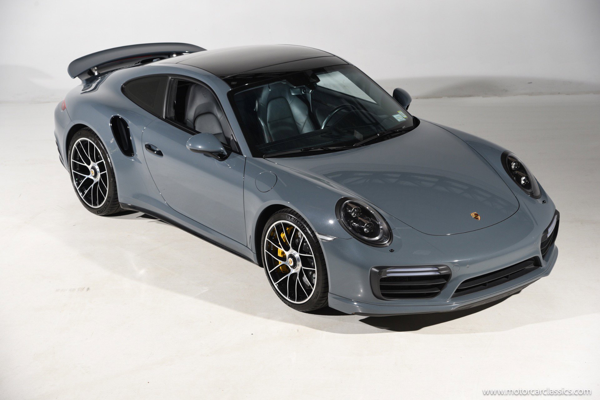 Used 2018 Porsche 911 Turbo S AWD/4WD image 9