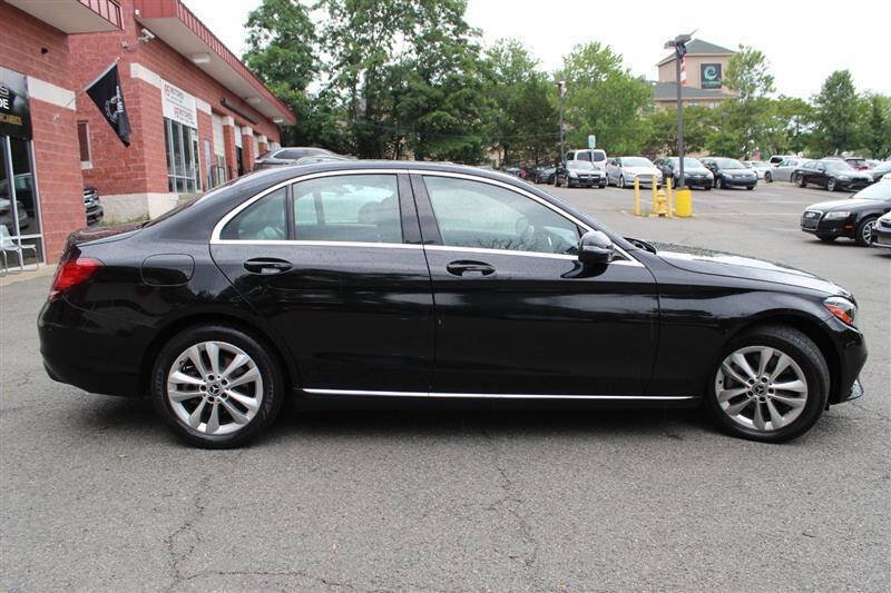 Used 2019 Mercedes-Benz C 300 4MATIC Sedan image 6
