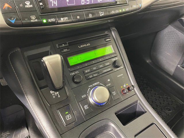 Used 2014 Lexus CT 200h image 8