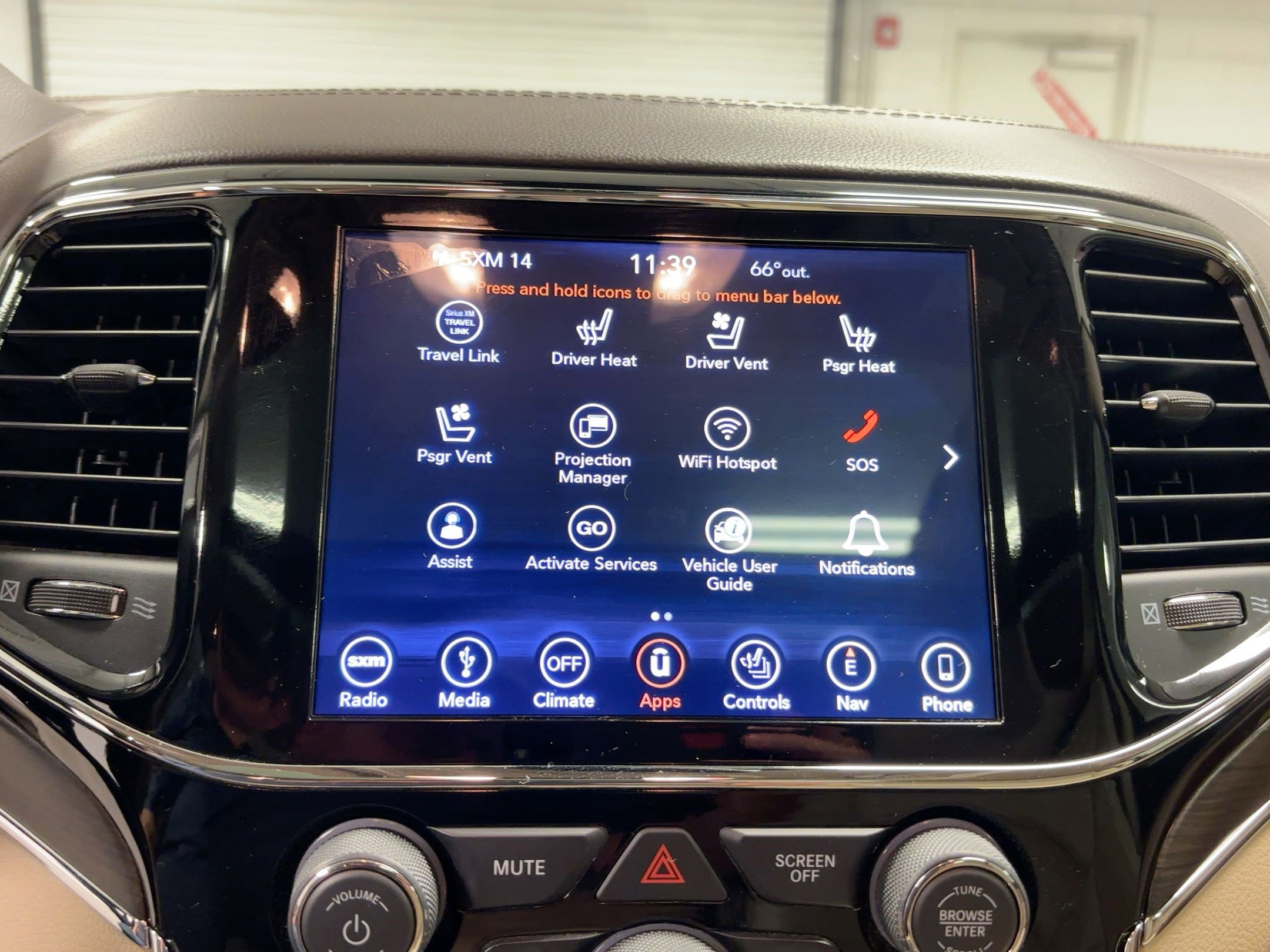 Used 2019 Jeep Grand Cherokee Overland image 24