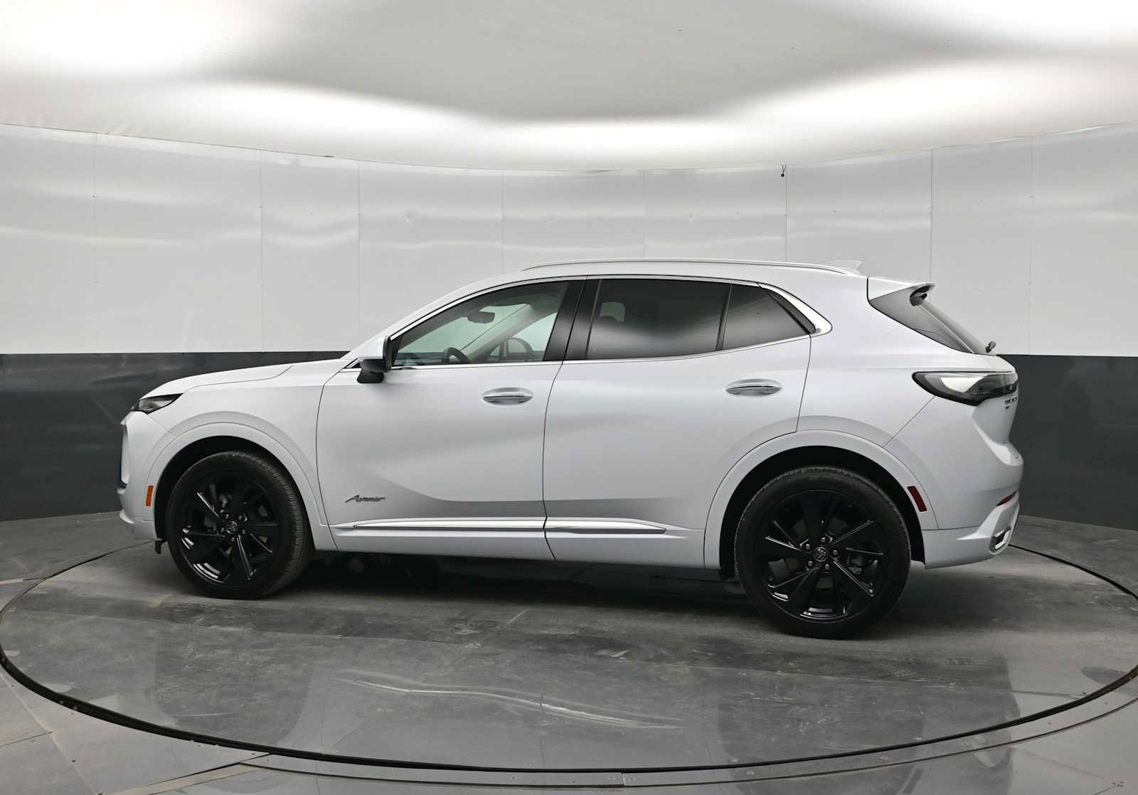 Used 2026 Buick Envision Avenir AWD/4WD image 5