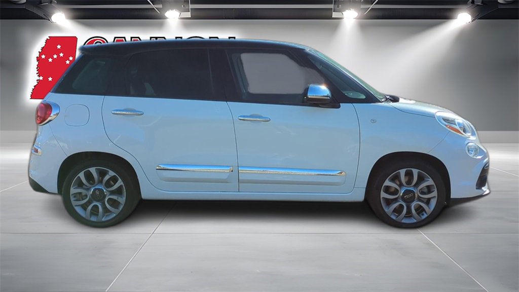 Used 2018 FIAT 500L Lounge image 4