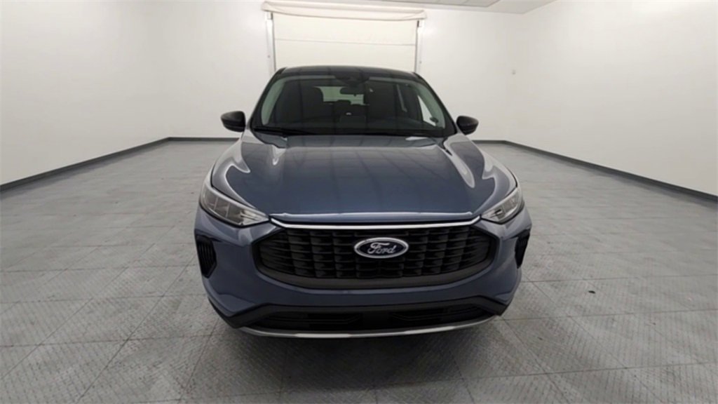 New 2026 Ford Escape Active w/ Cold Weather Package image 2