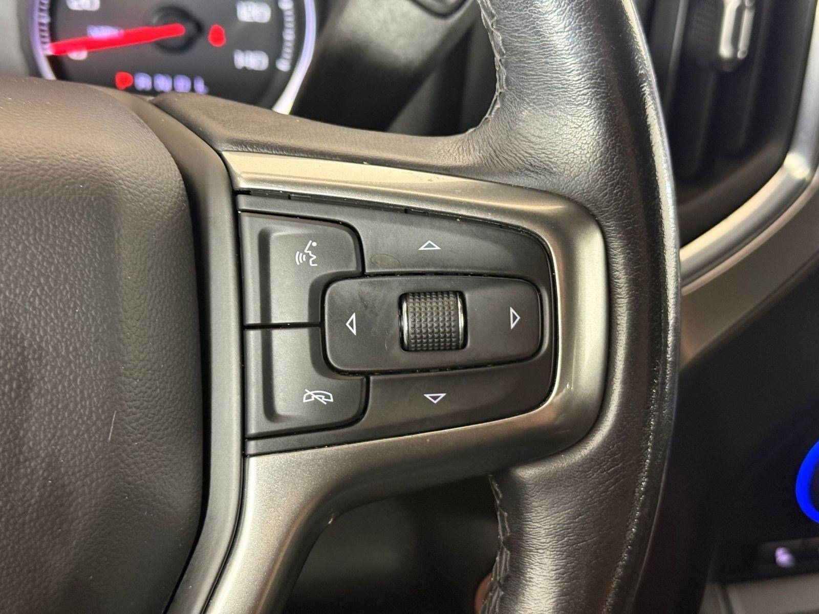 Used 2021 Chevrolet Silverado 3500 LTZ w/ LTZ Convenience Package image 27