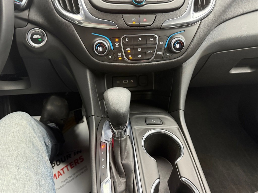 Used 2023 Chevrolet Equinox LT w/ Driver Convenience Package image 22