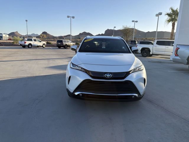 Certified 2023 Toyota Venza XLE AWD/4WD image 2