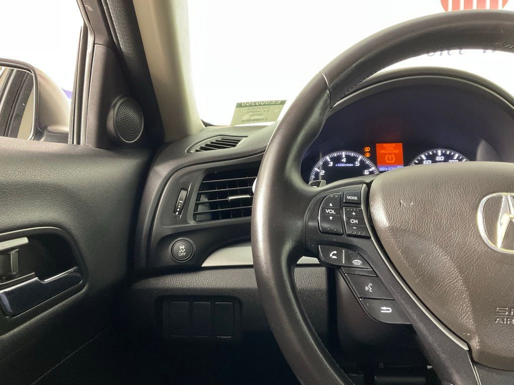 Used 2014 Acura ILX w/ Premium Package image 24
