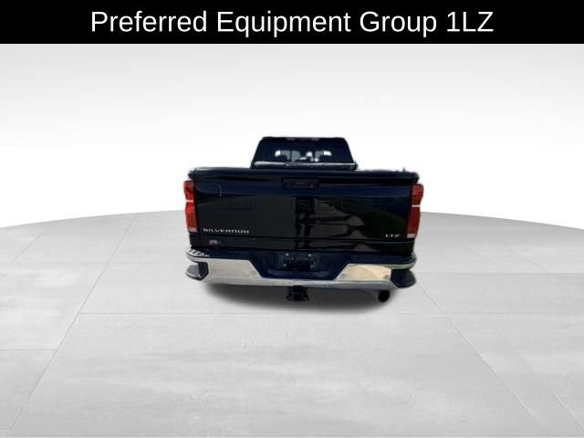 Certified 2025 Chevrolet Silverado 2500 LTZ w/ LTZ Convenience Package AWD/4WD image 4