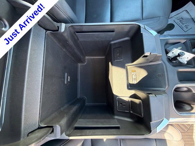 Used 2024 Chevrolet Silverado 1500 LTZ AWD/4WD image 34