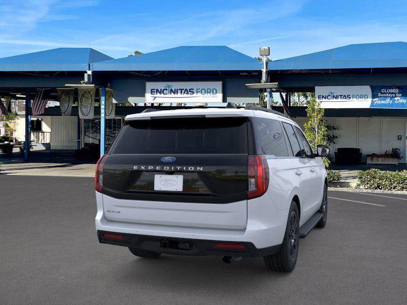 New 2025 Ford Expedition Active image 8