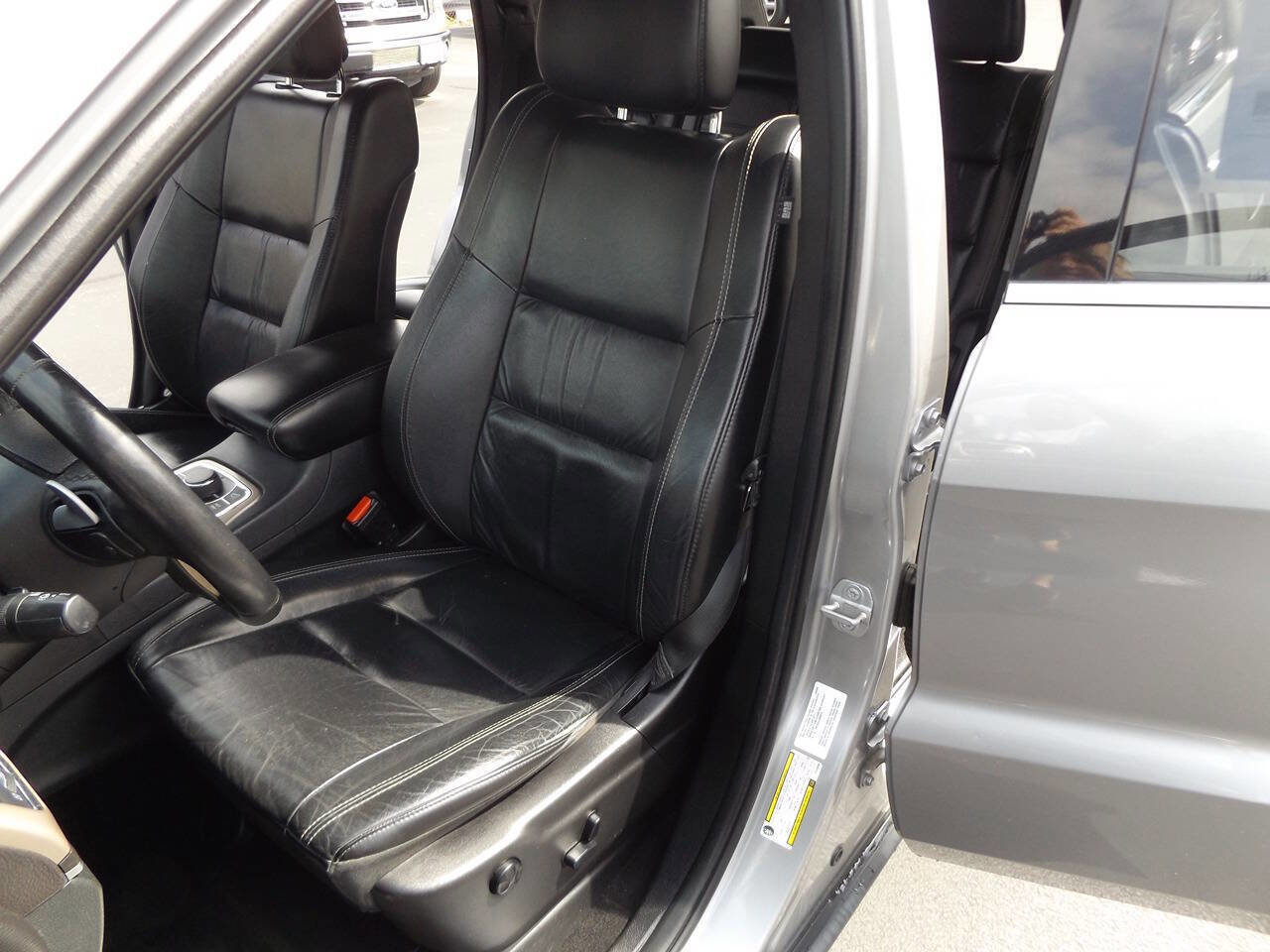 Used 2014 Jeep Grand Cherokee Limited AWD/4WD image 13