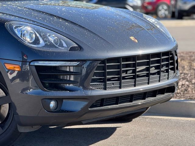 Used 2018 Porsche Macan w/ Premium Package Plus image 3