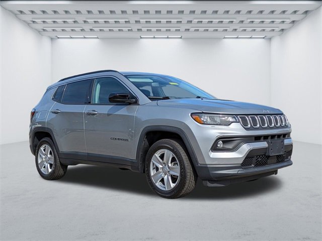 Used 2022 Jeep Compass Latitude w/ Sun and Sound Group