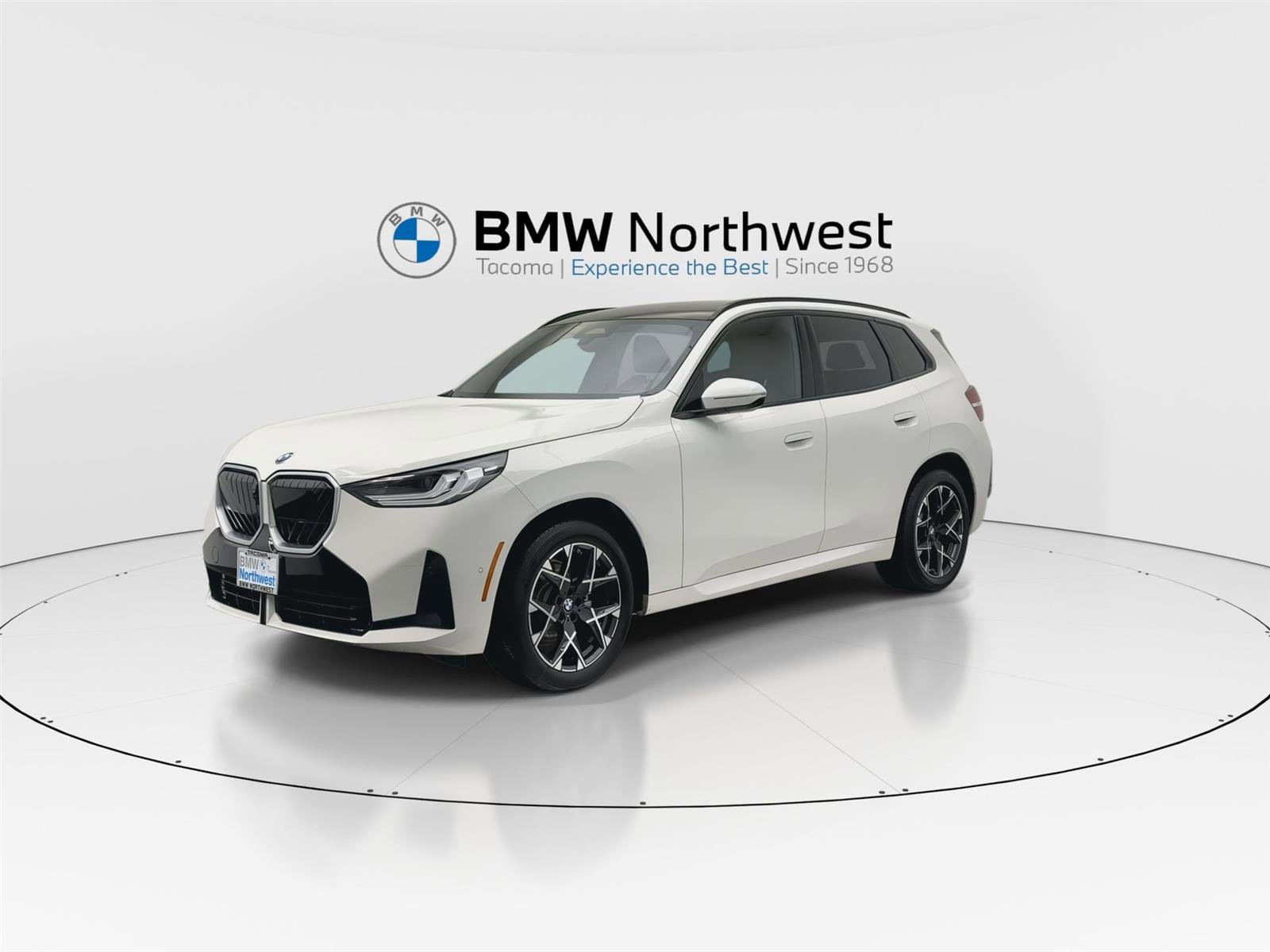Used 2025 BMW X3 xDrive30i w/ Premium Package image 9