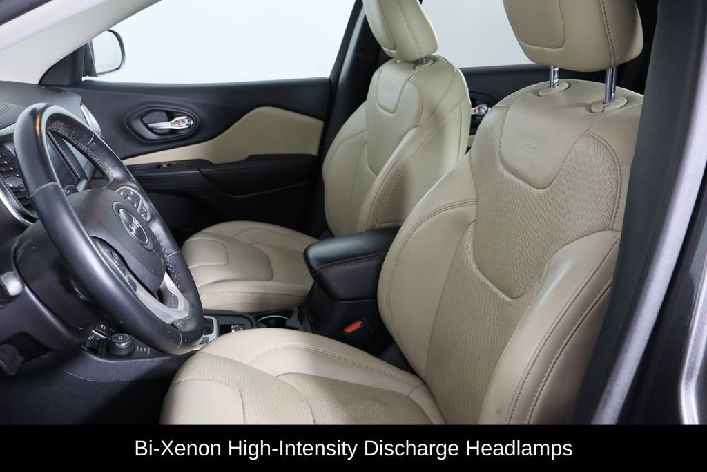 Used 2016 Jeep Cherokee Limited w/ Luxury Group image 16