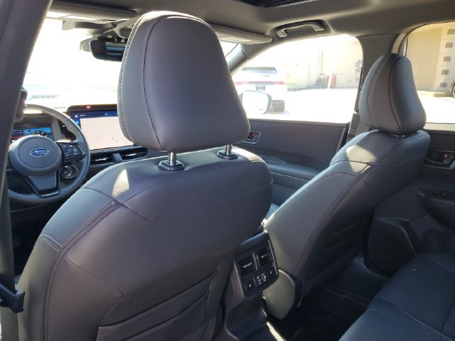 Used 2026 Subaru Outback Limited AWD/4WD image 28