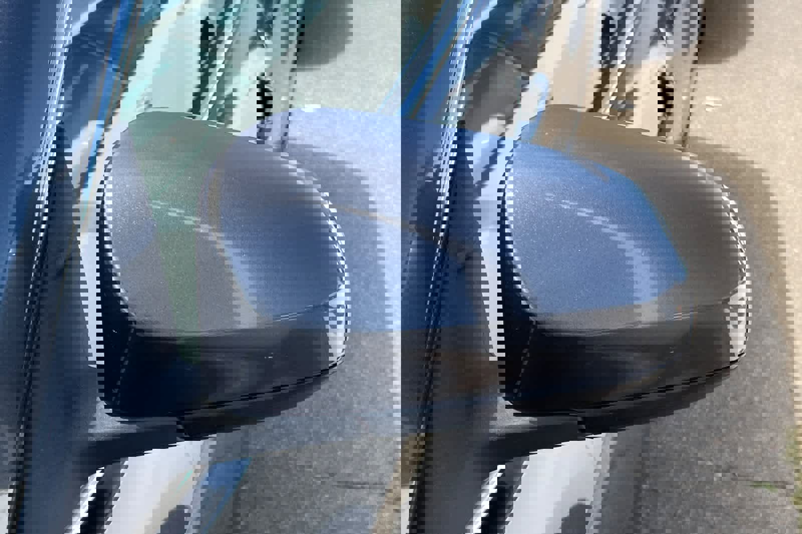 Used 2012 Toyota Camry LE FWD image 9