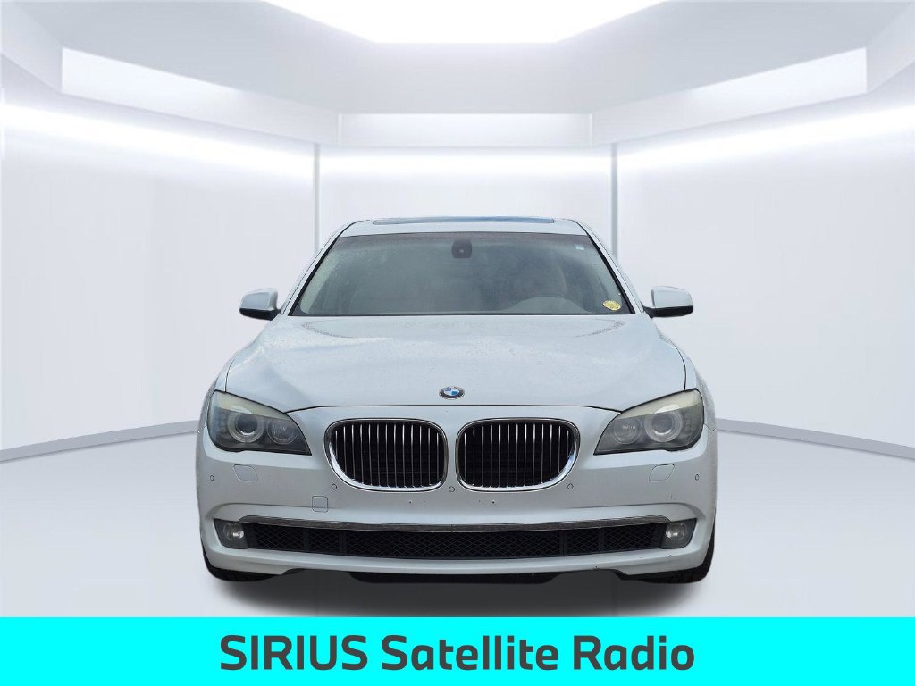 Used 2009 BMW 750Li RWD image 11